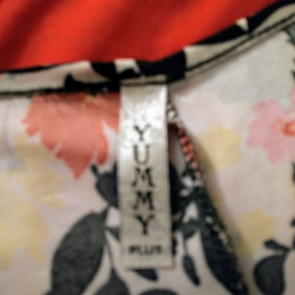 Butterfly Blouse - Picture 3 of 5